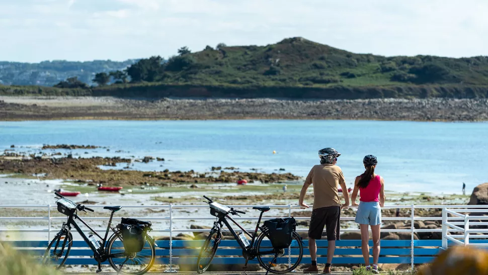 Trébeurden Brittany coast EuroVelo 4 cycling
